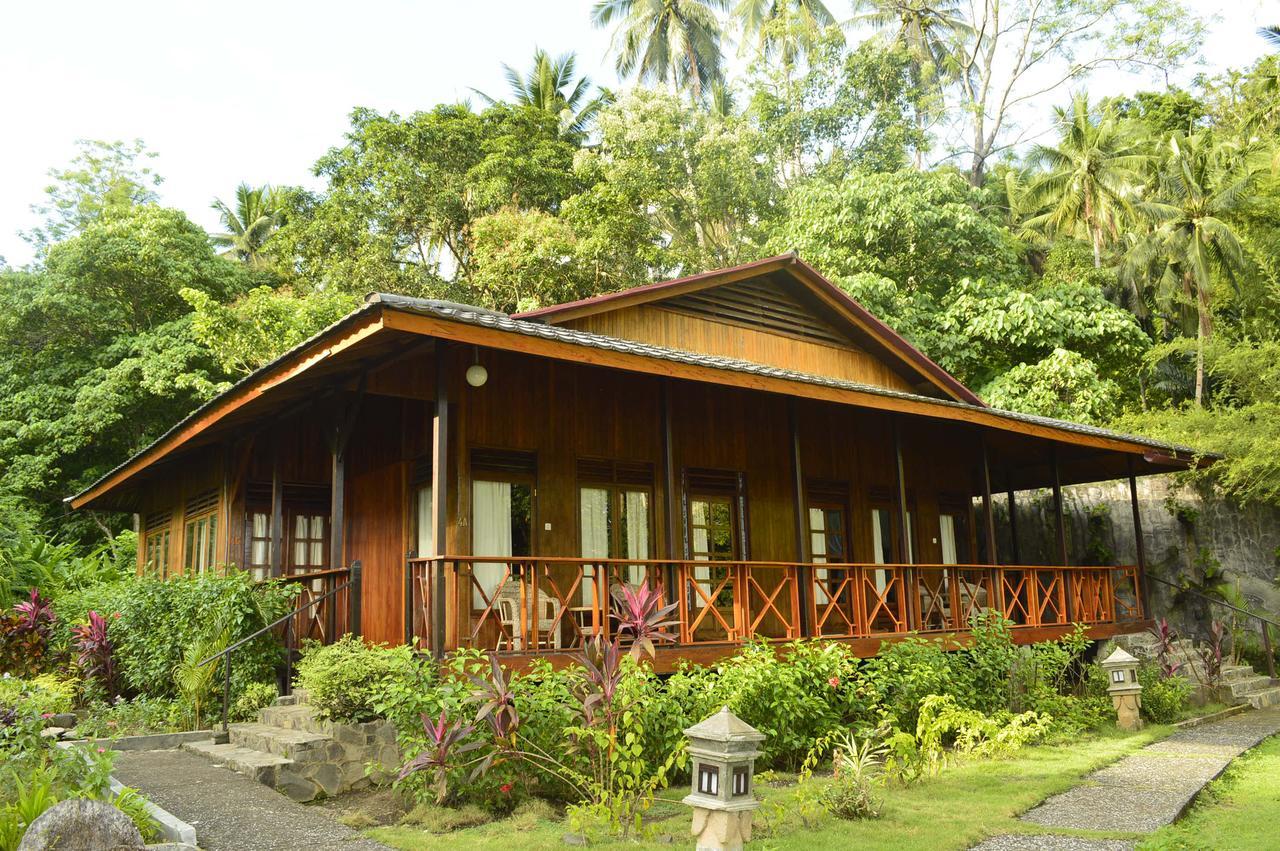 Kungkungan Bay Resort Bitung Екстер'єр фото