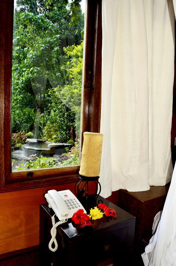 Kungkungan Bay Resort Bitung Екстер'єр фото