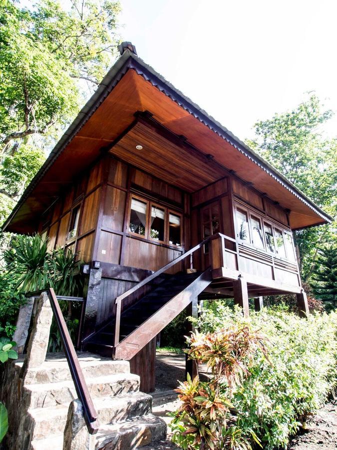 Kungkungan Bay Resort Bitung Екстер'єр фото
